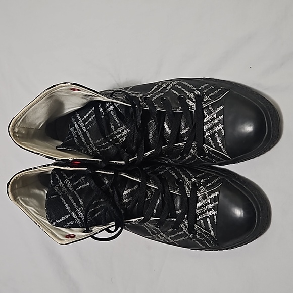 Converse sneakers. - Picture 3 of 6